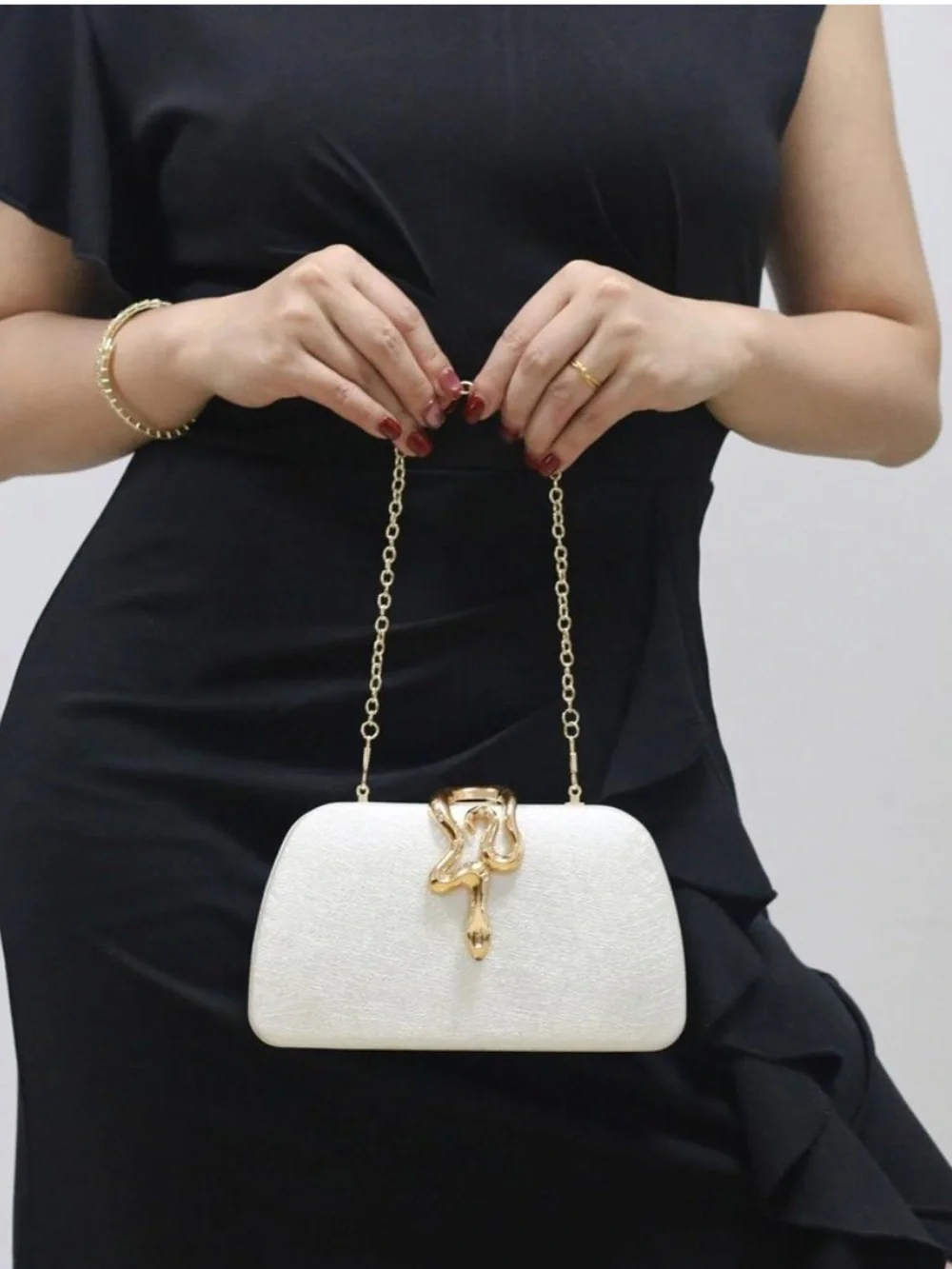 Glitter Party Clutch with Glam Snake Closure for Formal Evenings